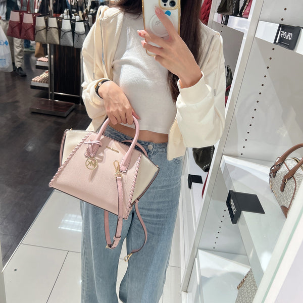 Michael kors 滾邊蝙蝠包