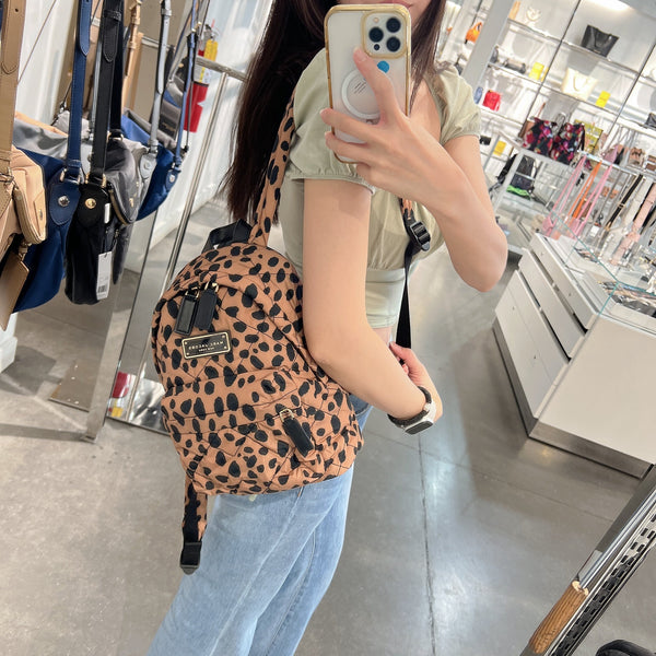 Marc Jacobs 菱格尼龍後背包