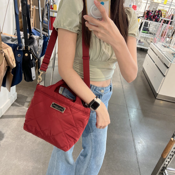 Marc Jacobs 菱格尼龍托特包