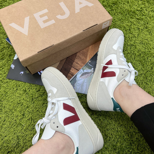 Veja V-10 Sneakers 慢跑鞋
