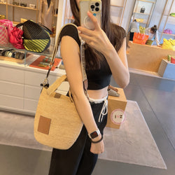 Loewe編織水桶包