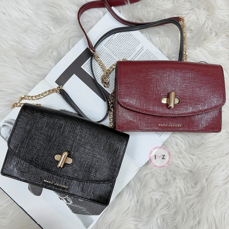 Marc Jacobs turnlock 側背包
