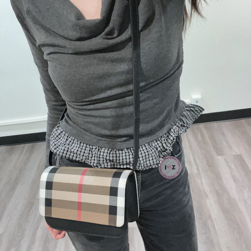 Burberry Clutches Women Fabric Beige/Black