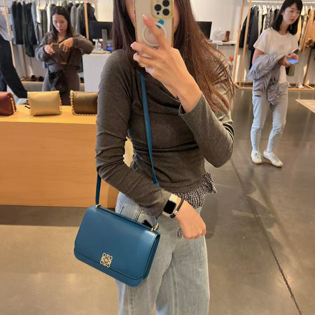 ✨Loewe在這裡～✨