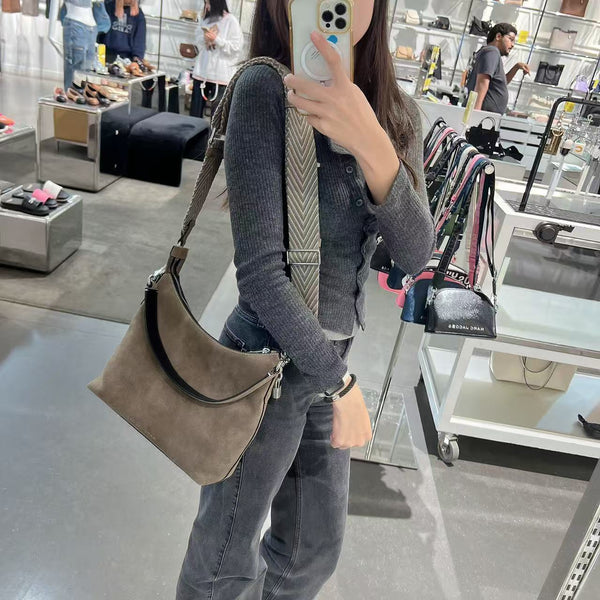 *YKL2087MJ肩背斜背包