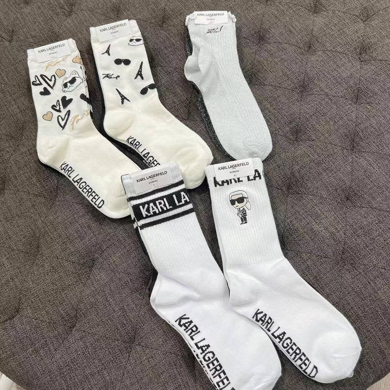 *YKL217卡爾2色1組襪子