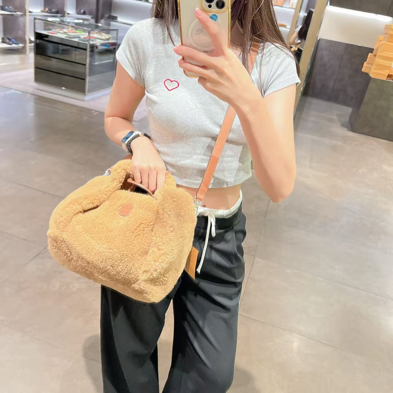 *Tods小熊寶寶手提包YHL2164