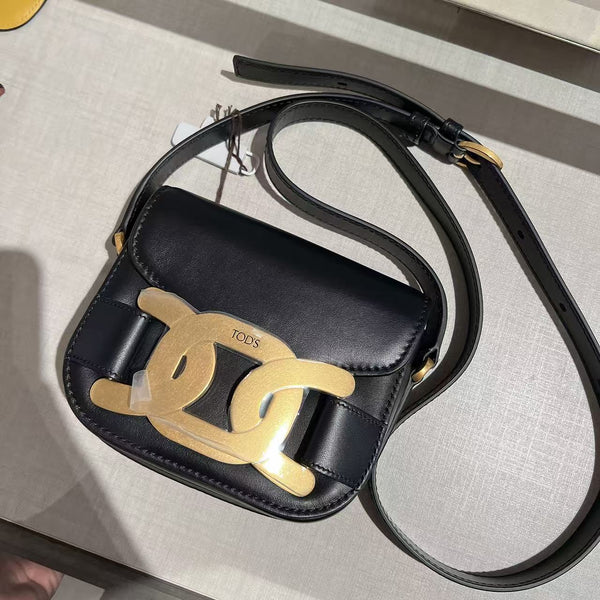 *Tods金字壓印黑馬鞍包YHL2168