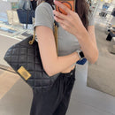 *MJ蓬鬆菱格肩背包YHL0737